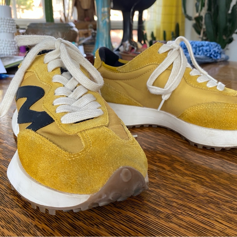 Steve Madden Campo Sneaker in Mustard - Picture 9 of 14